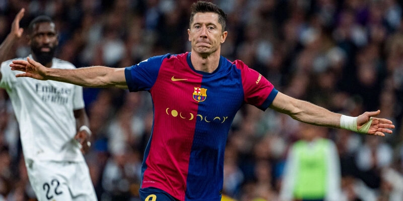 Robert Lewandowski: Tiền đạo xuất sắc với khả năng ghi bàn đỉnh cao và kỹ thuật tuyệt vời
