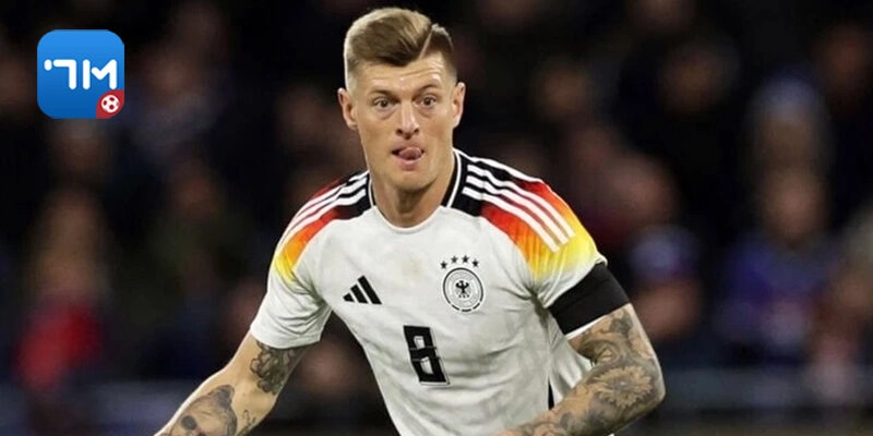 Toni Kroos: Tiền vệ sắc bén, chuyền bóng chính xác